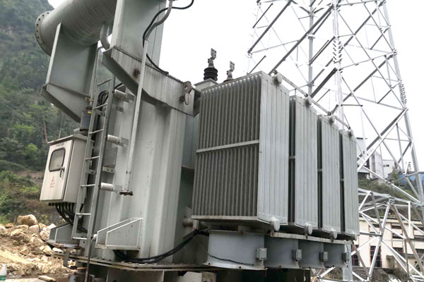 Máy biến áp điện lực đã lắp đặt
